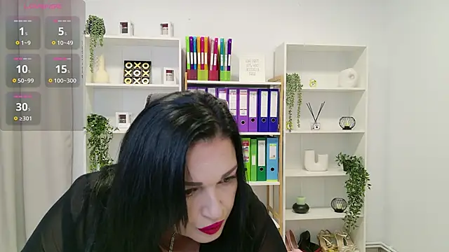 Snapshot of RubiHarper chatting on 10/04/25, 01:47 RubiHarper online show from 10/04/25, 01:47