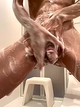 aki 2727 online show from 10/01/25, 10:43