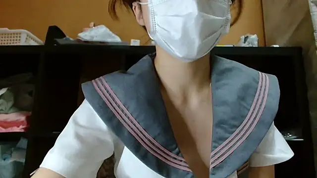 natsumiii online show from 09/16/25, 01:01