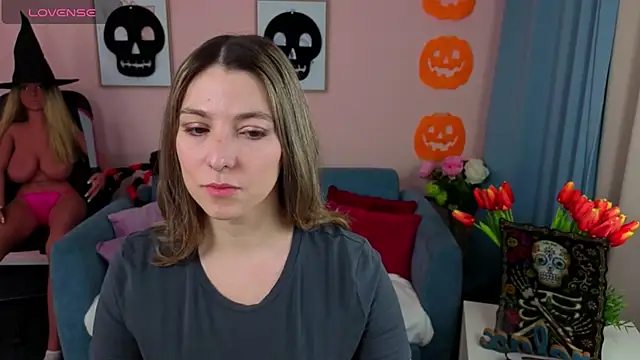 evafolver online show from 10/23/25, 06:13