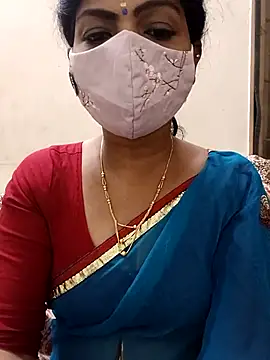 Snapshot of Rithya27 chatting on 12/16/25, 06:13 Rithya27 online show from 12/16/25, 06:13
