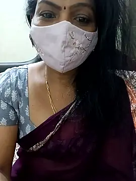 Snapshot of Rithya27 chatting on 01/07/26, 05:59 Rithya27 online show from 01/07/26, 05:59