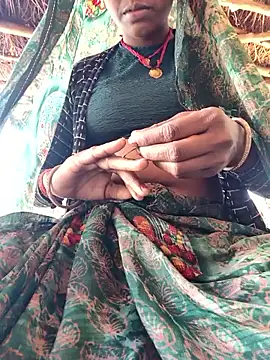 Snapshot of Hemal_Gobin chatting on 12/18/25, 06:41 Hemal Gobin online show from 12/18/25, 06:41