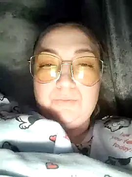 Kiss Eva online show from 01/29/25, 12:33