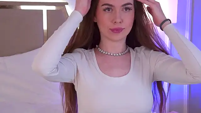 AshleyEvance online show from 11/25/25, 04:01