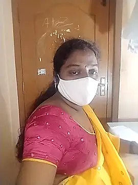 Snapshot of Megha_21 chatting on 11/01/25, 06:54 Megha 21 online show from 11/01/25, 06:54