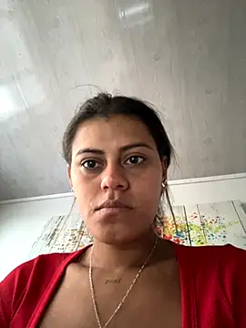 Anna Klein online show from 09/11/25, 11:21