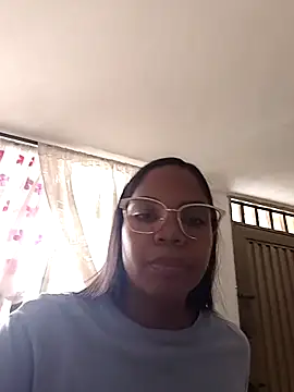 CloeeHills  online show from 10/20/25, 09:04