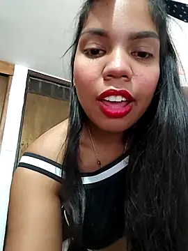 CloeeHills  online show from 10/23/25, 04:45