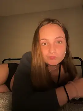 MadilynX777 online show from 09/12/25, 02:00