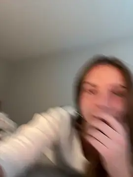 MadilynX777 online show from 10/02/25, 08:49