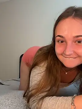 MadilynX777 online show from 10/07/25, 09:45