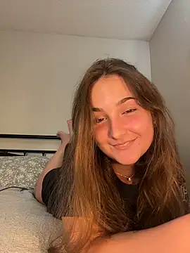 MadilynX777 online show from 10/13/25, 10:43