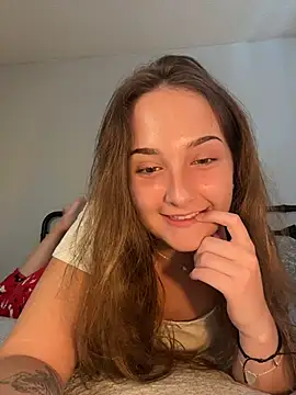 MadilynX777 online show from 10/23/25, 09:35