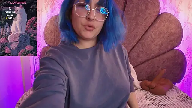 Lilith curvy online show from 09/13/25, 07:35