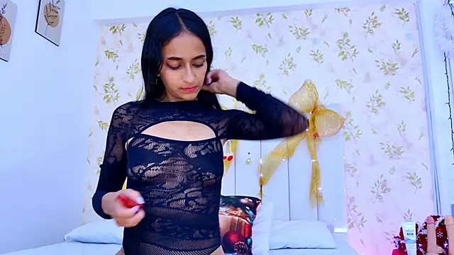 Samanta Isel online show from 11/25/25, 02:55