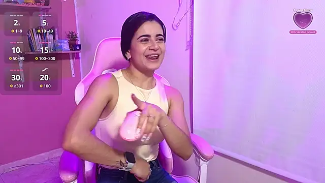 bella thixx online show from 09/18/25, 03:41