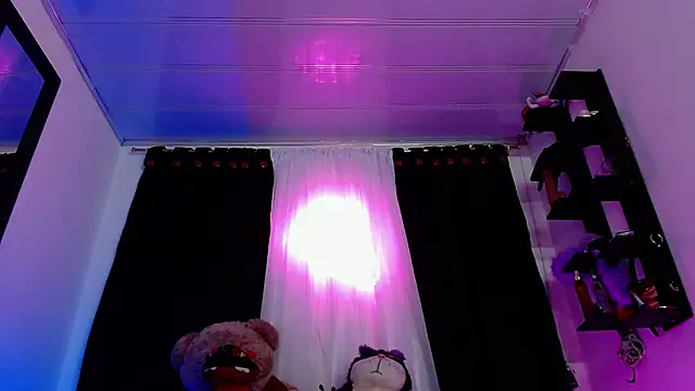 valerii fox 69 online show from 05/22/26, 03:35