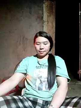 quynhkoolbae online show from 11/05/25, 12:27