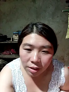 quynhkoolbae online show from 11/17/25, 06:41