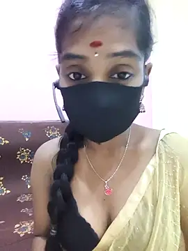 mounika26 online show from 09/10/25, 08:03