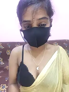 mounika26 online show from 09/12/25, 12:49