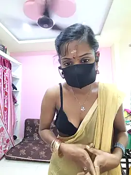 mounika26 online show from 10/04/25, 05:38