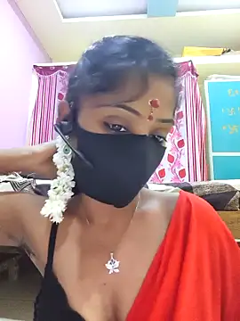 mounika26 online show from 10/24/25, 07:38