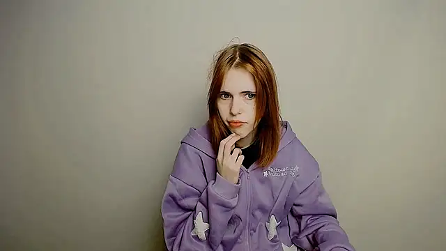 Snapshot of GuessMe___ chatting on 10/14/25, 09:26 GuessMe online show from 10/14/25, 09:26