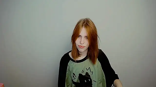 Snapshot of GuessMe___ chatting on 10/19/25, 02:50 GuessMe online show from 10/19/25, 02:50