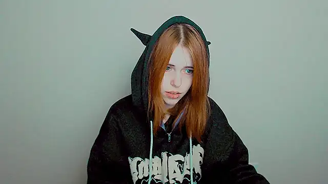 Snapshot of GuessMe___ chatting on 11/04/25, 10:31 GuessMe online show from 11/04/25, 10:31