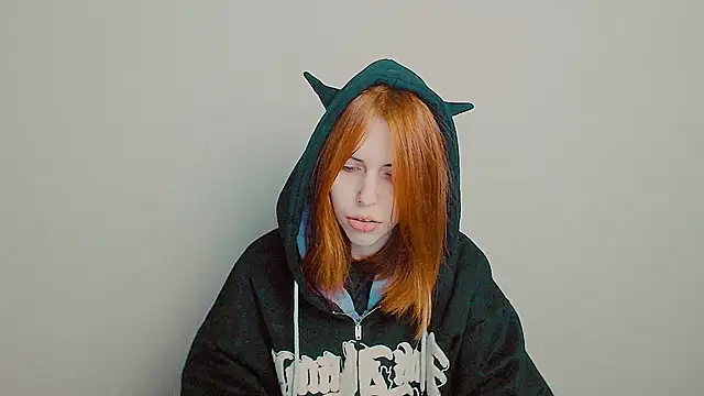 Snapshot of GuessMe___ chatting on 11/06/25, 10:43 GuessMe online show from 11/06/25, 10:43