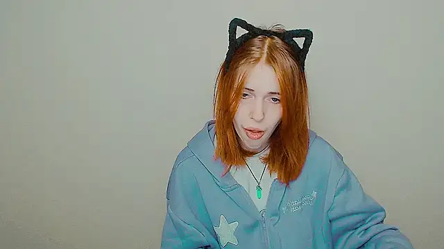 Snapshot of GuessMe___ chatting on 11/08/25, 10:52 GuessMe online show from 11/08/25, 10:52