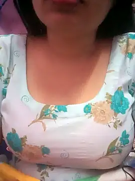 Snapshot of TINASONI chatting on 09/24/25, 04:16 TINASONI online show from 09/24/25, 04:16