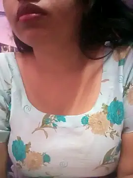 Snapshot of TINASONI chatting on 09/29/25, 01:22 TINASONI online show from 09/29/25, 01:22