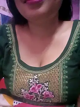 Snapshot of TINASONI chatting on 10/01/25, 02:34 TINASONI online show from 10/01/25, 02:34