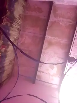 Snapshot of TINASONI chatting on 10/27/25, 02:04 TINASONI online show from 10/27/25, 02:04