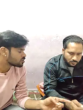 Snapshot of VijayLover69 chatting on 11/22/25, 03:00 VijayLover69 online show from 11/22/25, 03:00