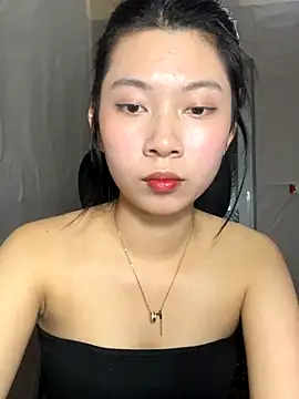 Snapshot of Phthao chatting on 11/25/25, 03:23 Phthao online show from 11/25/25, 03:23