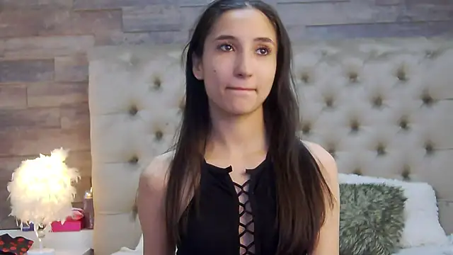 CarolinaBlair online show from 09/28/25, 04:40