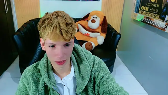 park jimin1 online show from 09/19/25, 12:39