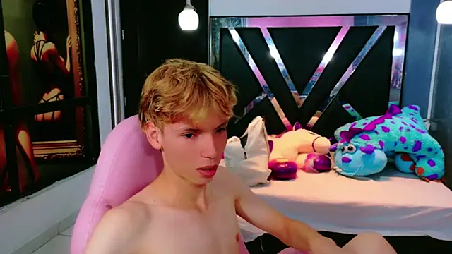 park jimin1 online show from 09/20/25, 12:17