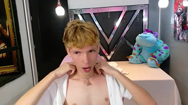 park jimin1 online show from 10/04/25, 12:36