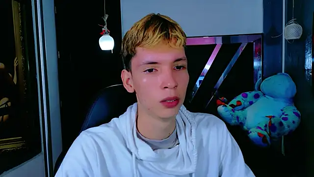 park jimin1 online show from 11/28/25, 02:20