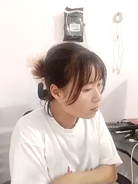 linda bae00 online show from 09/18/25, 01:18