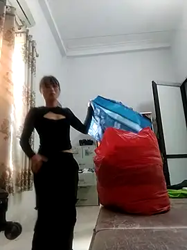 linda bae00 online show from 10/10/25, 02:21