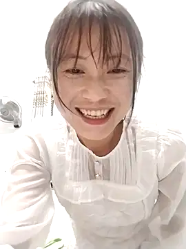 linda bae00 online show from 10/14/25, 09:43