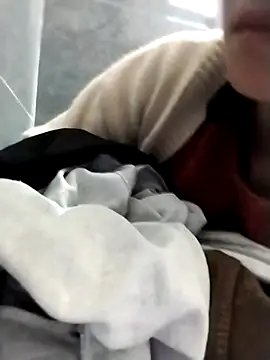 linda bae00 online show from 11/30/25, 01:42