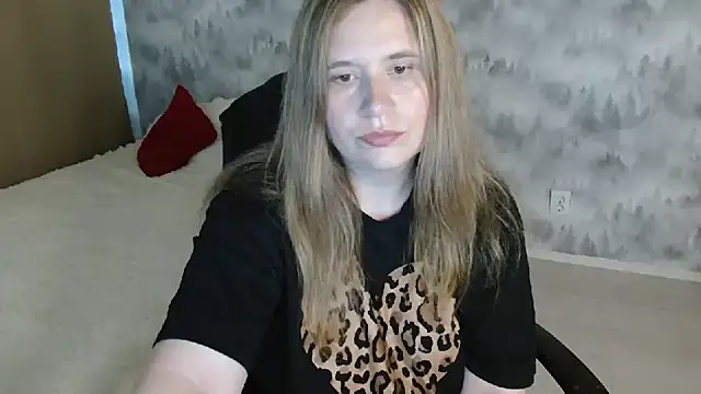 AdelinaLawson online show from 07/12/26, 11:56