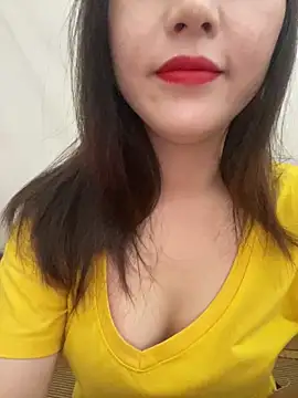 Snapshot of Dieknr chatting on 09/10/25, 10:43 Dieknr online show from 09/10/25, 10:43